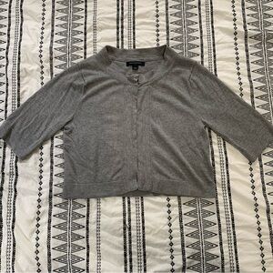 Banana Republic | Gray Cropped Cardigan Size Small
